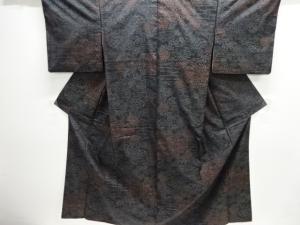 雲に菊・楓模様織り出し本場泥大島紬着物